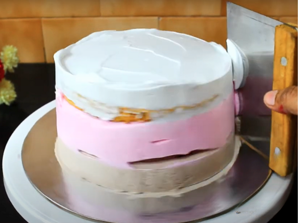 Easy Neapolitan Cake Recipe- Finish with the Top Layer -  Smooth and Decorate