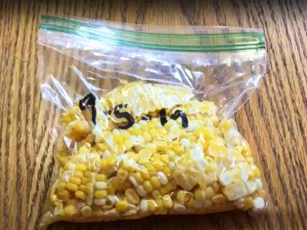 Step-by-step Guide To Freezing Corn Kernels Without Blanching - Store the Kernels: Transfer the frozen kernels into airtight freezer bags or containers. Label them with the date for easy tracking.