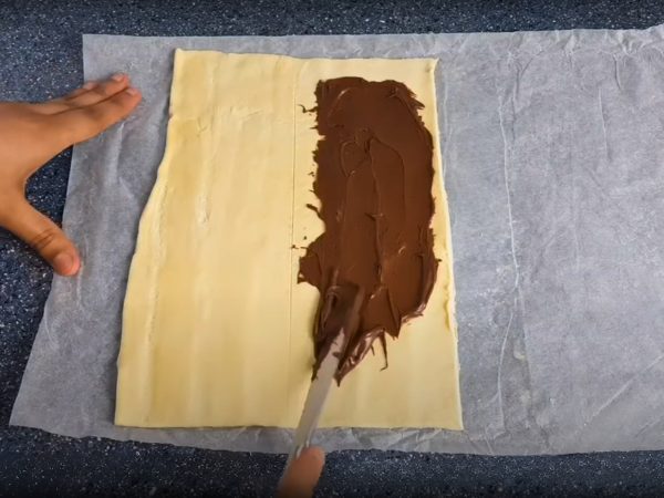 Nutella Puff Pastry recipe - Applying The Nutella