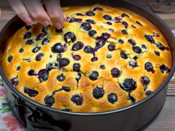 Recipe Blueberry Ricotta Cake - Toothpick test: Insert a toothpick into the center of the cake. If it comes out clean or with a few crumbs, the cake is done.