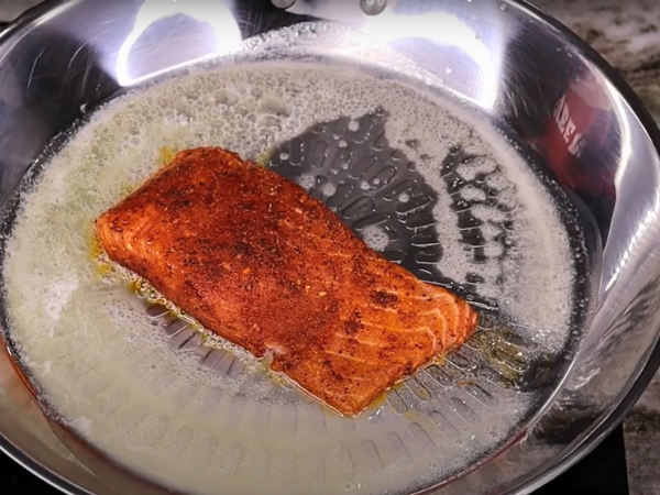 salmon with alfredo sauce - Cooking The Salmon 1